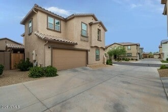 Building Photo - 16576 W Jenan Dr