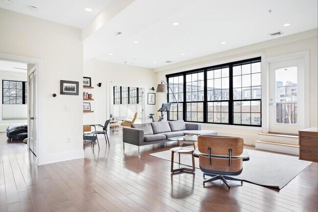 Foto del edificio - 141 W 2nd St