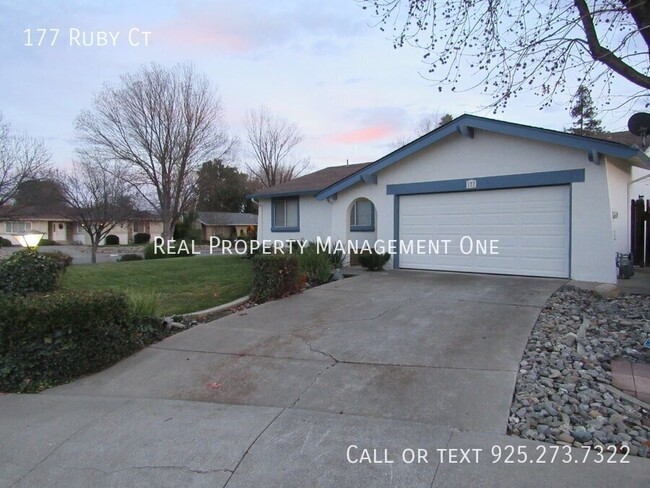 Building Photo - Charming 3 Bed/2 Bath West Livermore Home ...