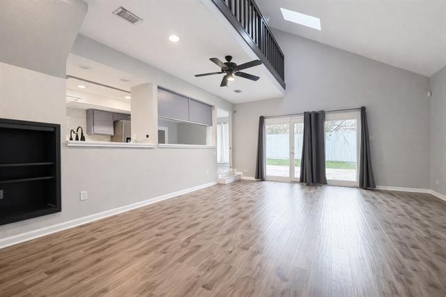 Foto del edificio - 8719 Gladwood Ln