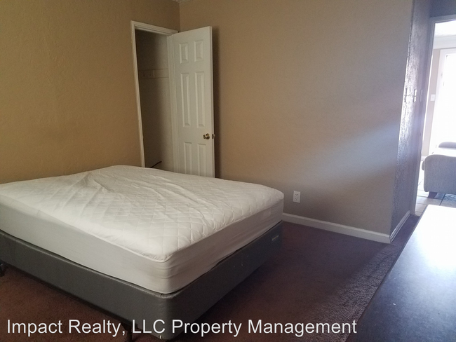 Foto del edificio - 1 br, 1 bath Apartment - 230 South 6th Street