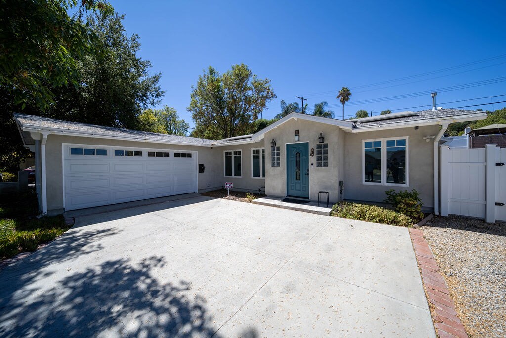 Foto principal - 6661 Franrivers Ave