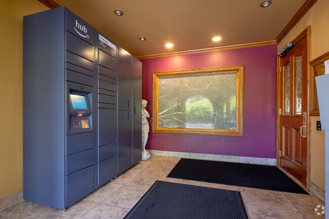 Vestibule - The Chateau Royale