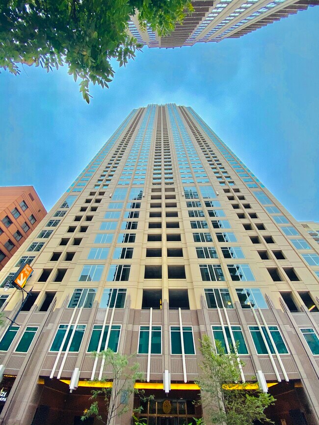 Building Photo - 33 W Ontario St