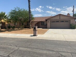Building Photo - 3055 E San Juan Rd