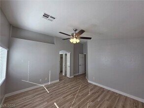 Building Photo - 6589 Tumbleweed Ridge Ln