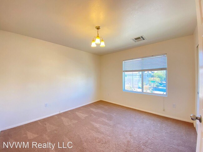 Building Photo - 4 br, 2.5 bath House - 7250 Mosaic Terrace St