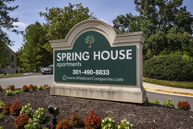 Front Signage - Spring House Apartments