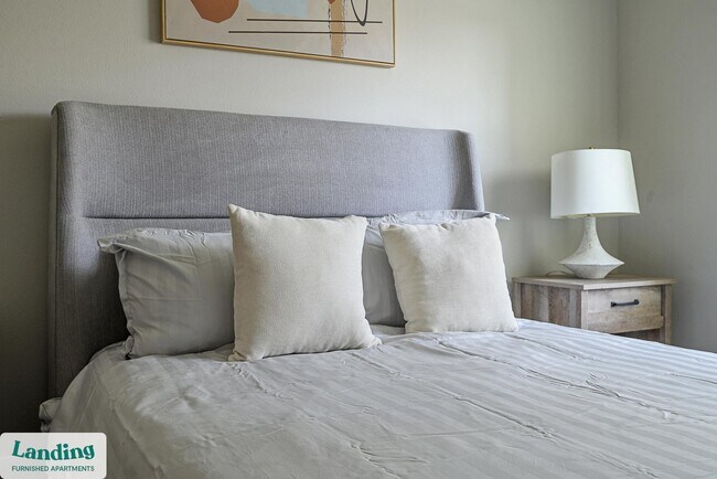 Foto del edificio - 3060 Southcreek Blvd