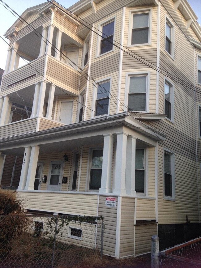 Side of house - 315 Maplewood Ave