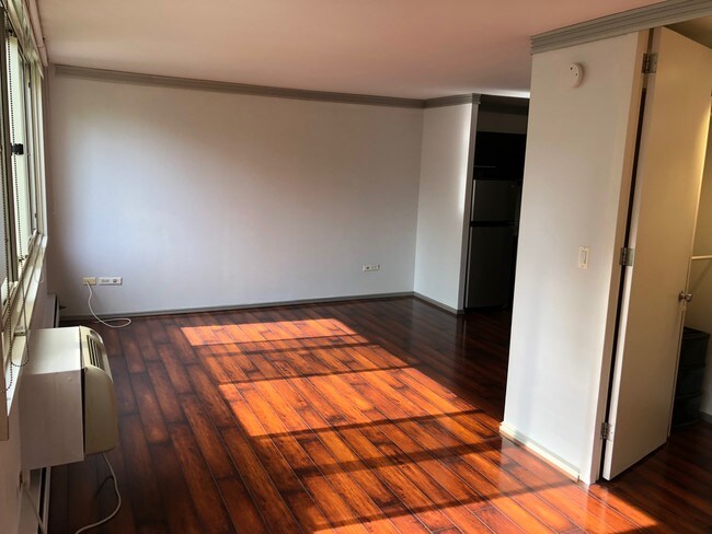 Foto del edificio - 1344 N Dearborn St