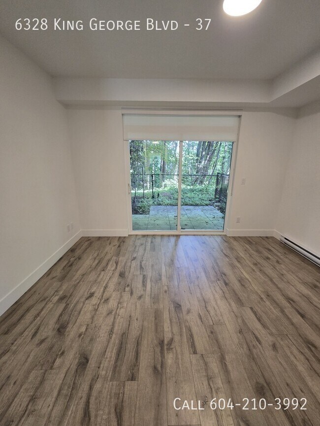 Photo du bâtiment - Brand New Unit at Creekside Terrace