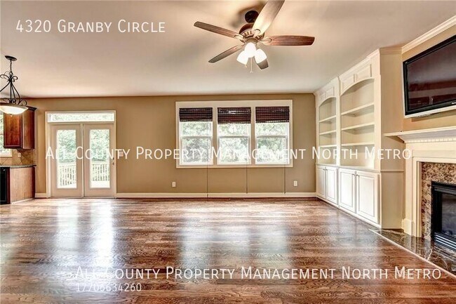 Foto del edificio - Large home in James Creek - Active Swim/Te...