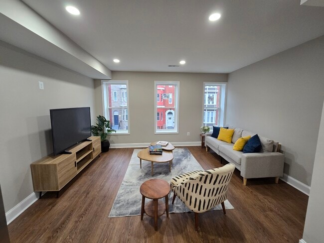 Building Photo - 1625 Edmondson Ave