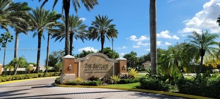 Building Photo - 2113 Renaissance Blvd
