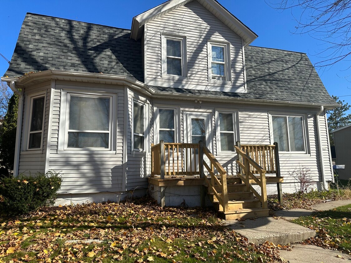 1915 N Salisbury Rd, West Bend, WI 53090 Townhome Rentals in West