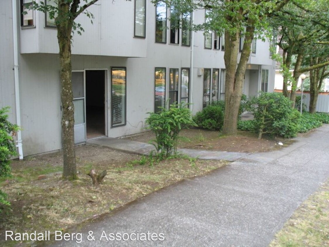 Building Photo - 2 br, 1 bath Apartment - 1139 17th Avenue