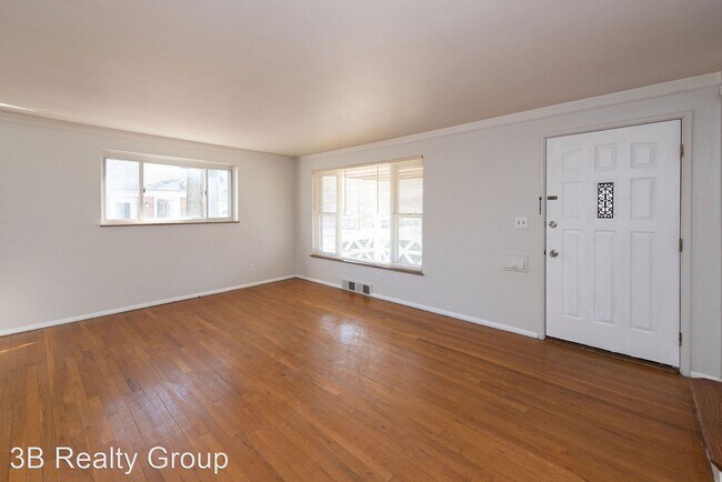 Foto del edificio - 4 br, 2 bath House - 3108 Hanna Ave.