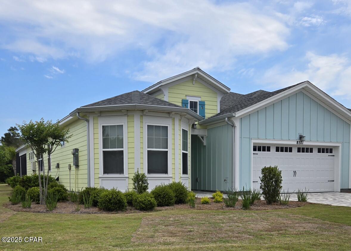 Primary Photo - 8571 Island Breeze Ave