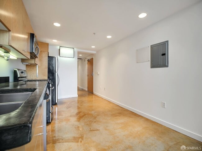 Building Photo - 52 Rausch St