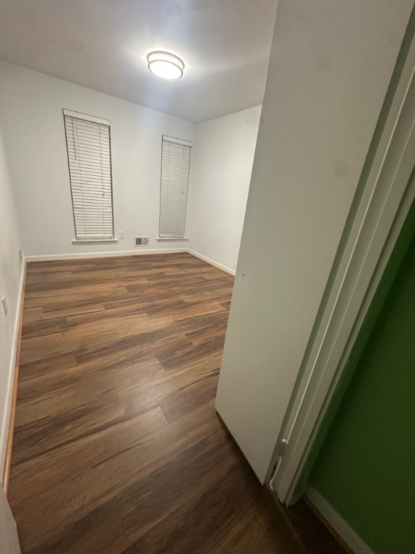 Photo - 8xxx Barrett Rd House