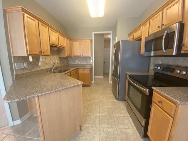 Foto del edificio - 10471 Ashboro Dr