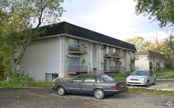 Primary Photo - Rouge Creek Apartments