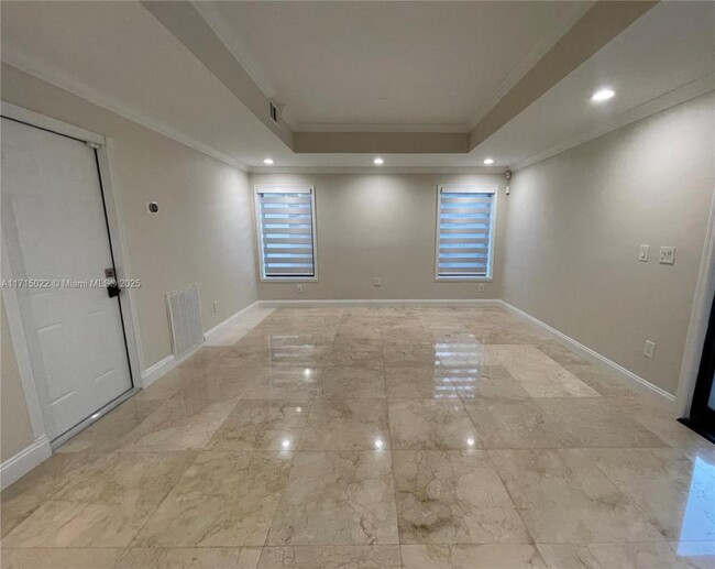 Foto del edificio - 4 bedroom in Miami Lakes FL 33016