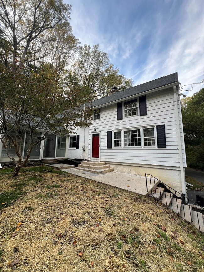 Building Photo - 602 Chandler Mill Rd