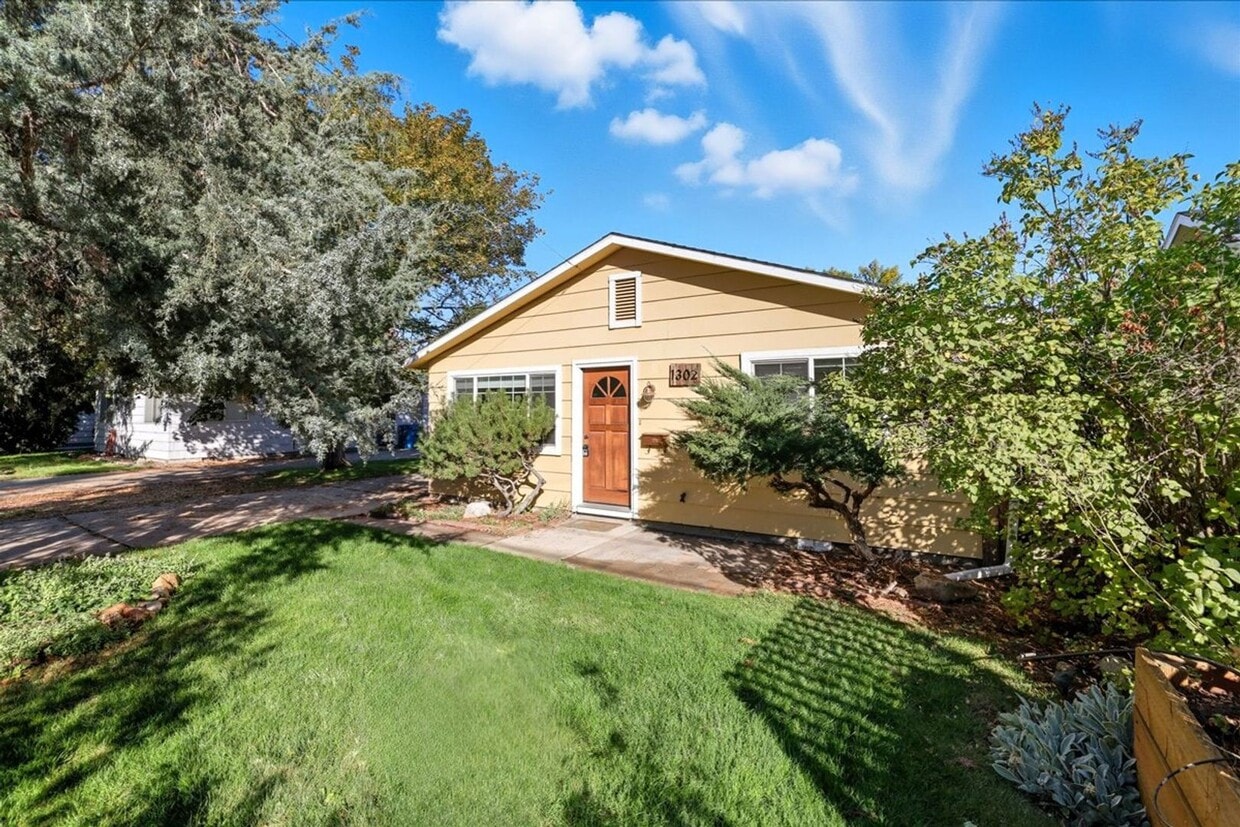 Primary Photo - Updated 3-Bedroom Home with Oversized Pati...
