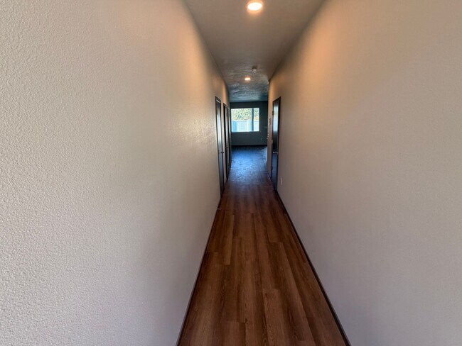 Foto del edificio - 4417-4419 West 30th Avenue