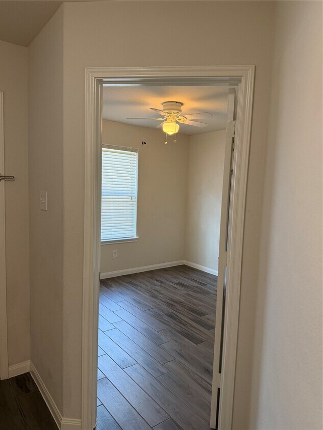 Foto del edificio - 9919 Opal Rock Dr