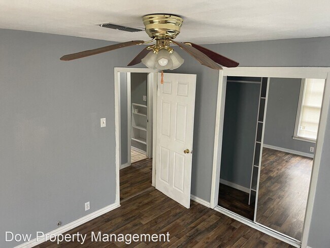 Foto del edificio - 2 br, 1 bath House - SMC 1103 Williams Ave