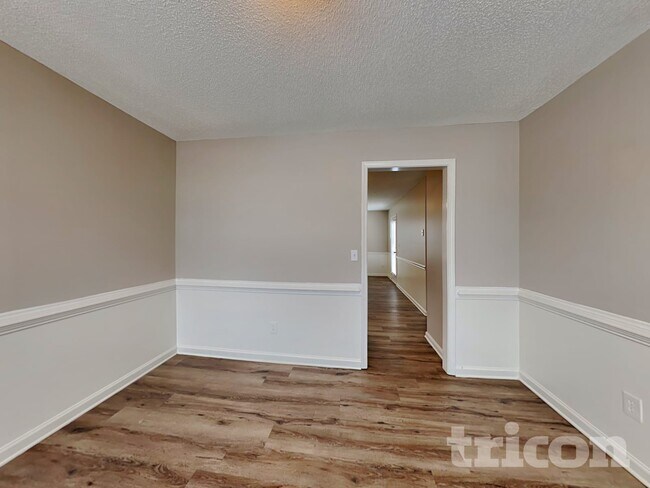 Building Photo - 1239 Eagles Pass