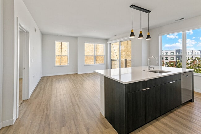 Building Photo - 5945 6th Ave