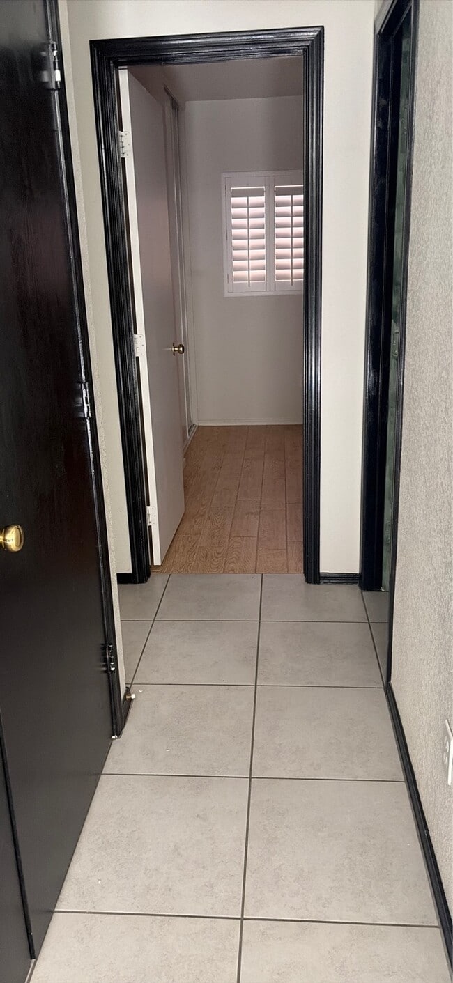 Foto del edificio - 3448 S Chaparral Rd