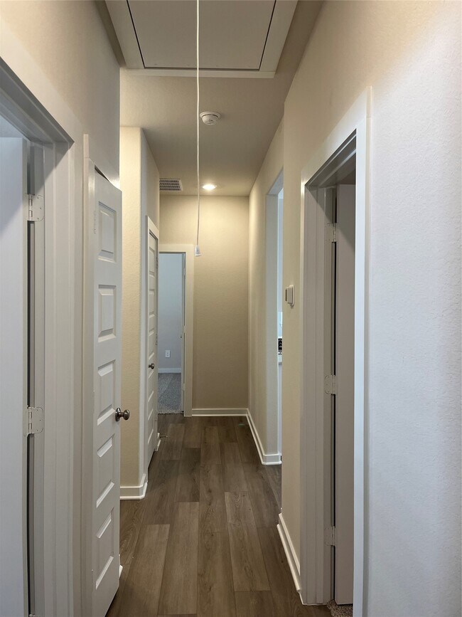 Foto del edificio - 18709 Presswood Wy Dr