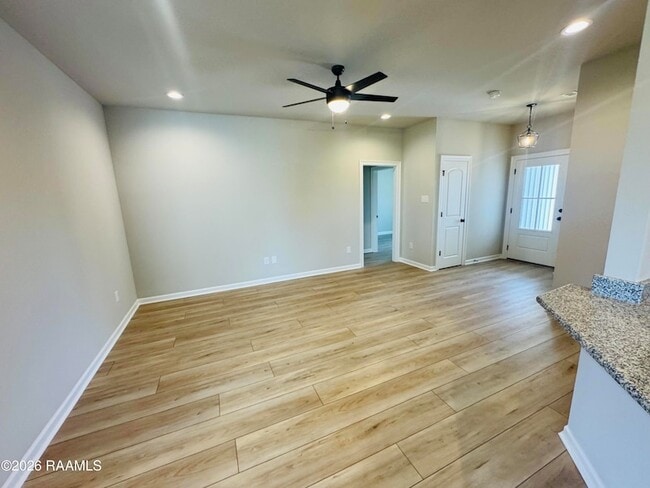 Building Photo - 7383 Alley Oak Ln