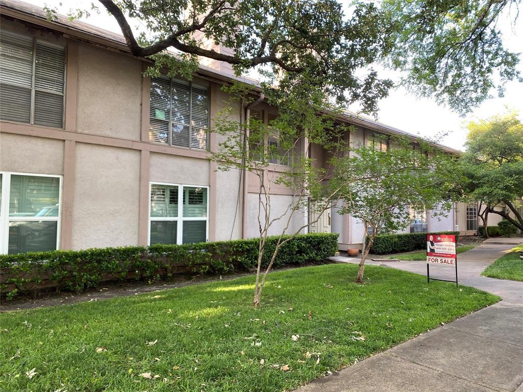 Foto principal - 10588 High Hollows Dr