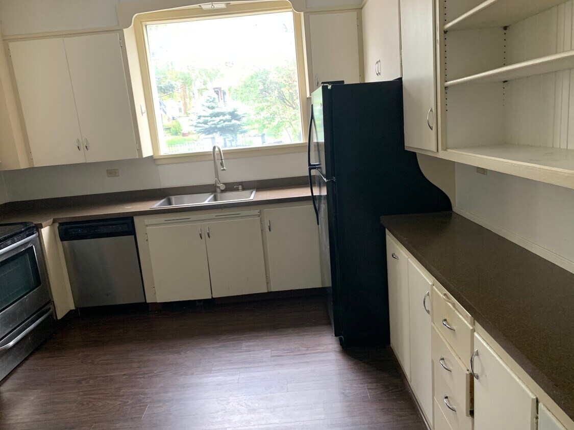 Foto principal - 315 S Excelsior Ave