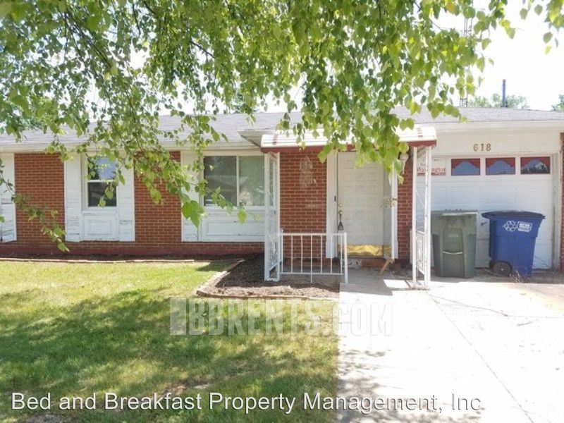 Building Photo - 618 Hickory Hill Dr