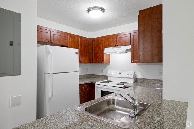 2BR, 1BA - Palm West Apartments