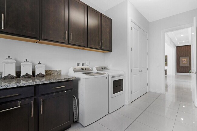 Building Photo - 5202 S Sterling Ranch Cir