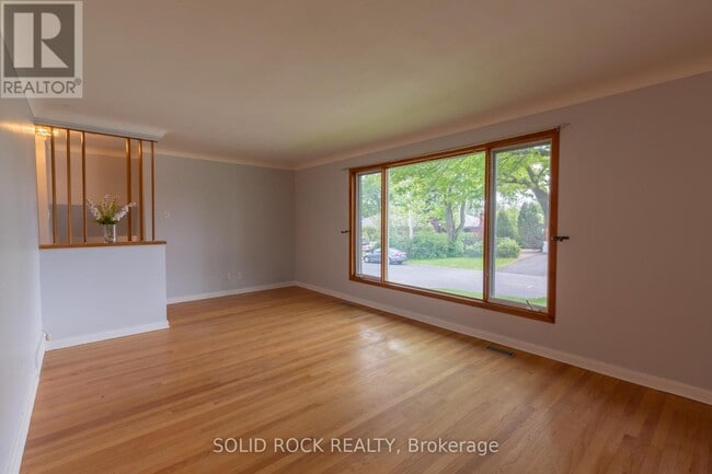 Building Photo - 2763 Kelly Ave