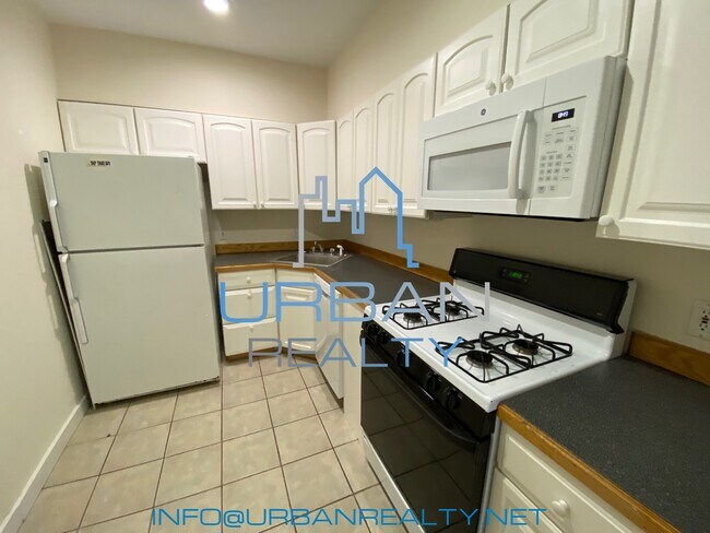 Kitchen - 21 Radnor Rd