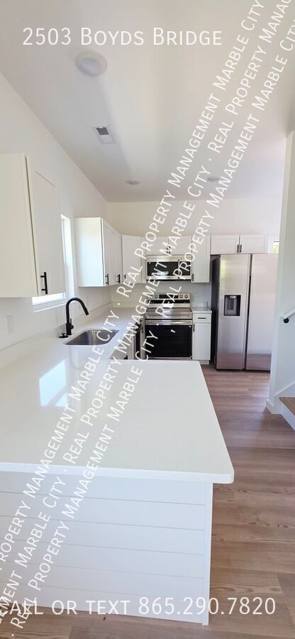 Foto del edificio - 2503 Boyds Bridge Pike