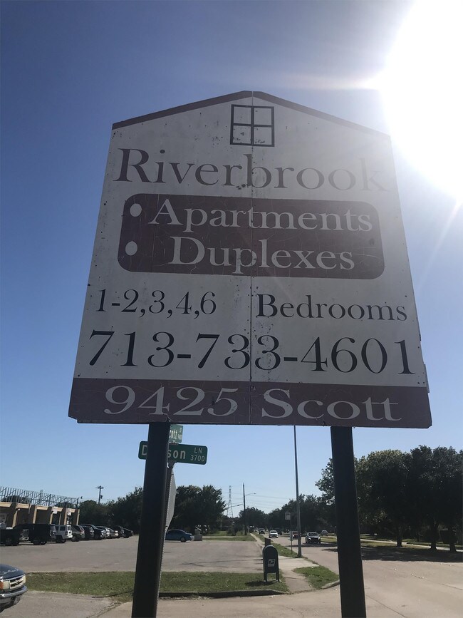 Foto del edificio - 4213 Dawson Ln