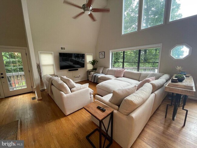 Foto del edificio - 2315 Lookout Rd