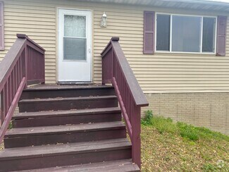 Building Photo - 103 Abens Ave
