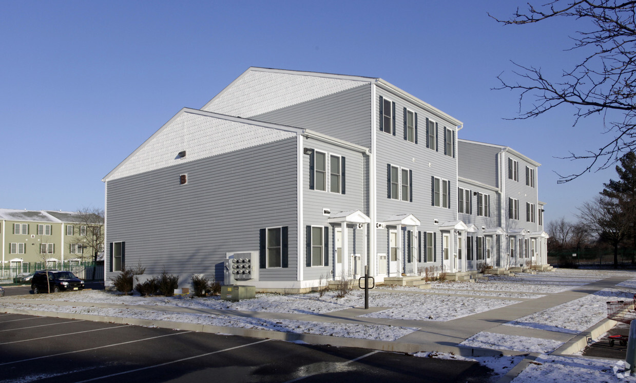 Side View of Building - Harvest Point Apartments I & II